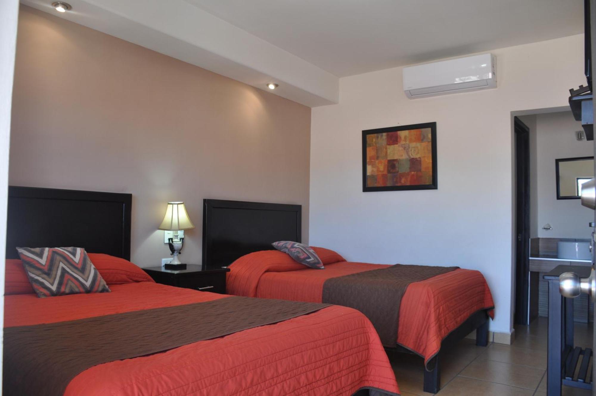 Hotel Los Valles Creel Exterior photo